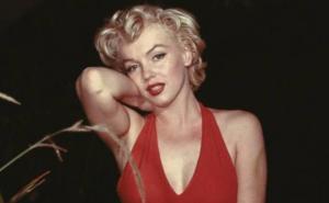 Haljina u kojoj je Marilyn pjevala J. F. Kennedyju ide na dražbu